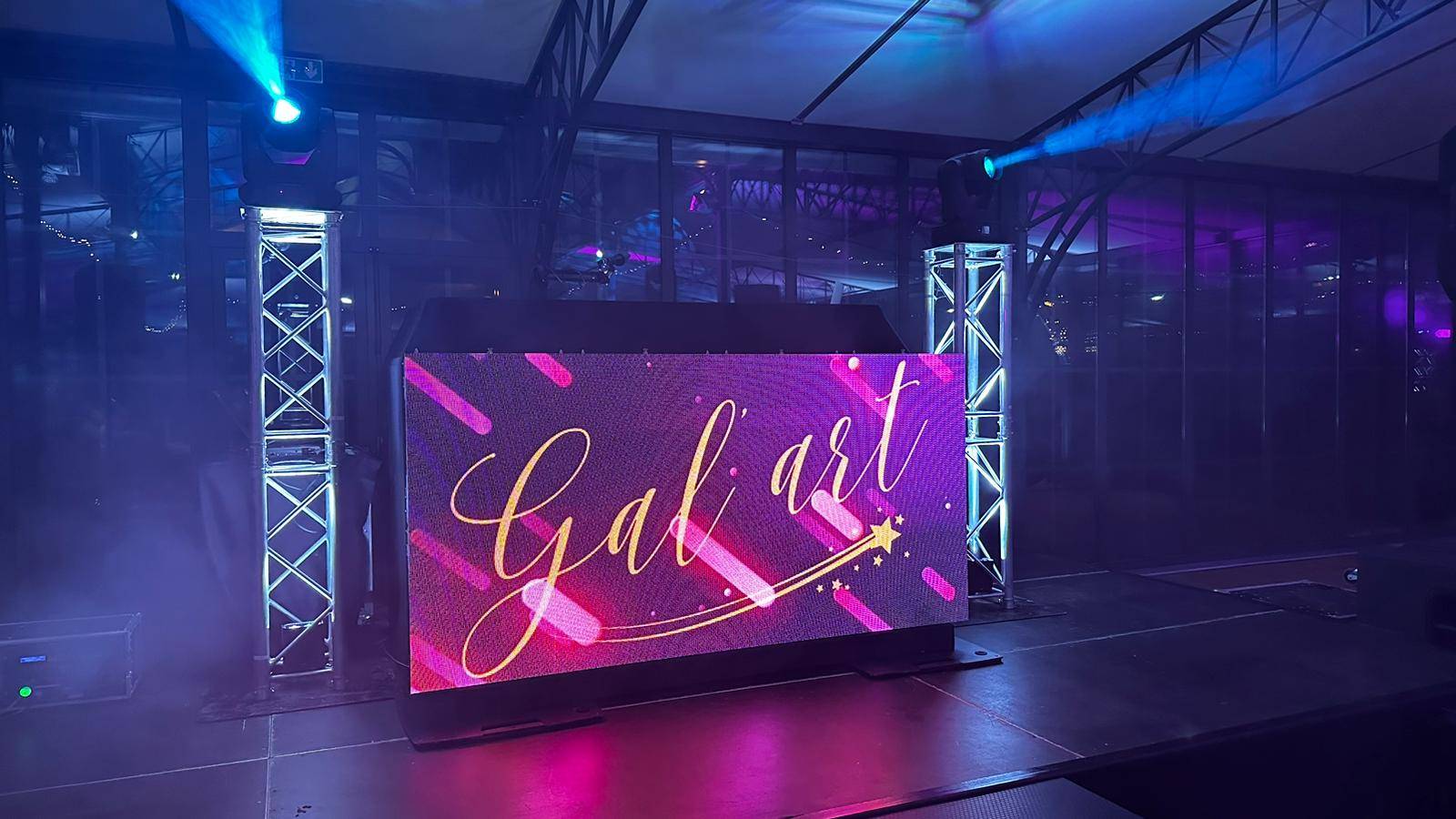 Devanture cabine DJ écran LED mobile